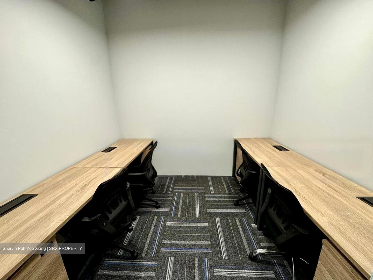 International Plaza (D2), Office #459908901